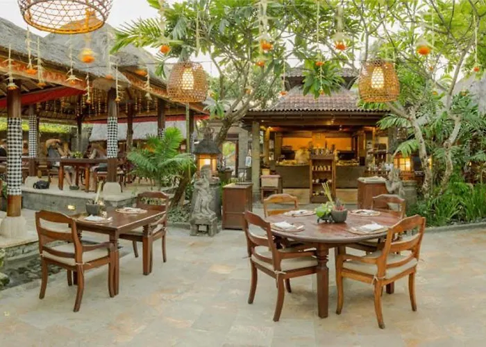 Resort Rumah Bali 4*