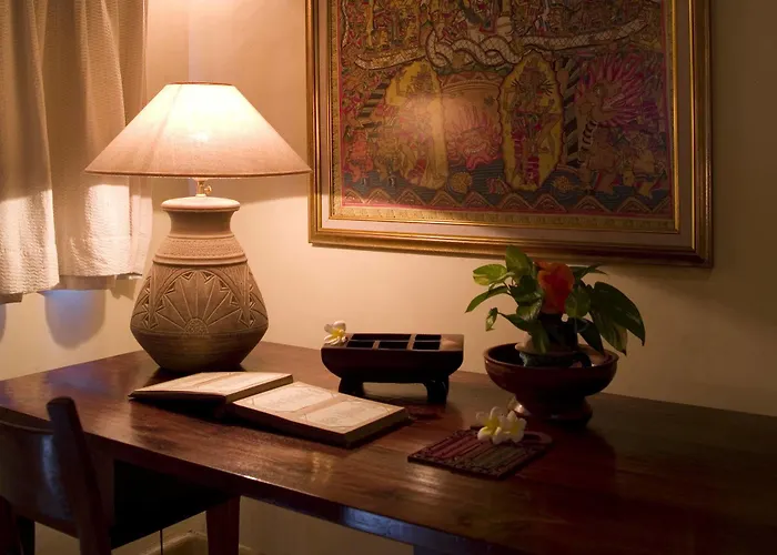 Rumah Bali 4*
